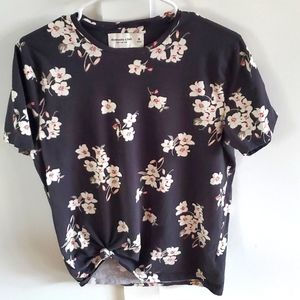 Mens floral abercrombie tshirt size mediun